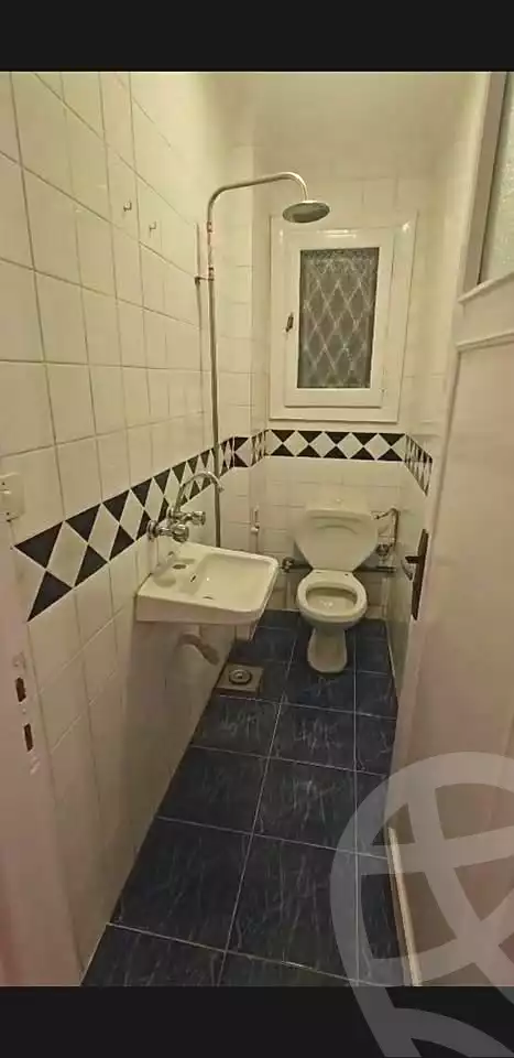 https://aqarmap.com.eg/en/listing/6887965-for-rent-alexandria-ganaklis