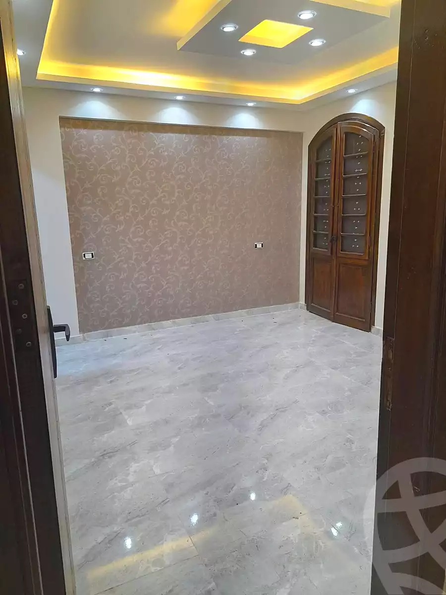 https://aqarmap.com.eg/ar/listing/6888067-for-sale-alexandria-al-agamy-lbytsh-bianchiii-el-arbaeen-st
