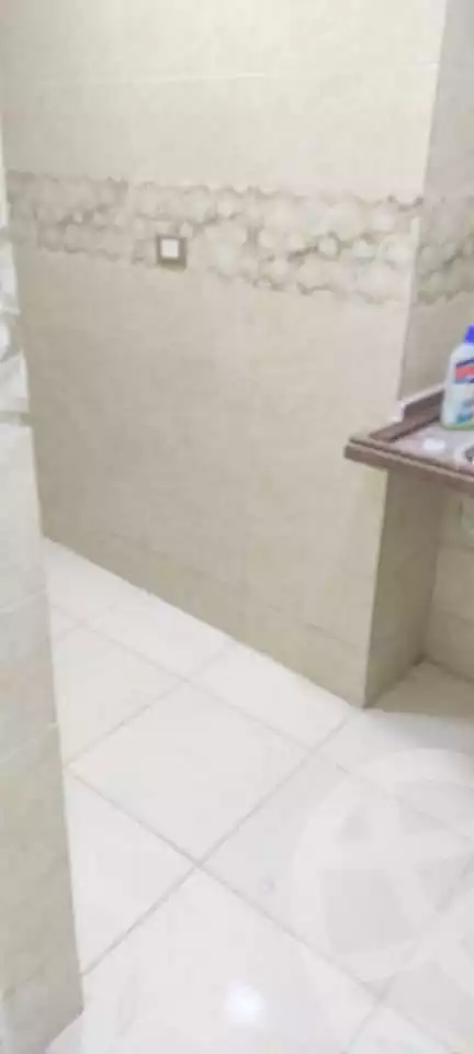 https://aqarmap.com.eg/ar/listing/6888068-for-sale-alexandria-sydy-bshr-sydy-bshr-bhry-shr-mhmwd-l-yswy