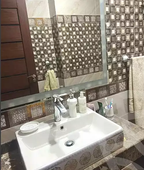 https://aqarmap.com.eg/ar/listing/6888398-for-sale-sharqia-zagazig-zagazig-city-ghasham-rd