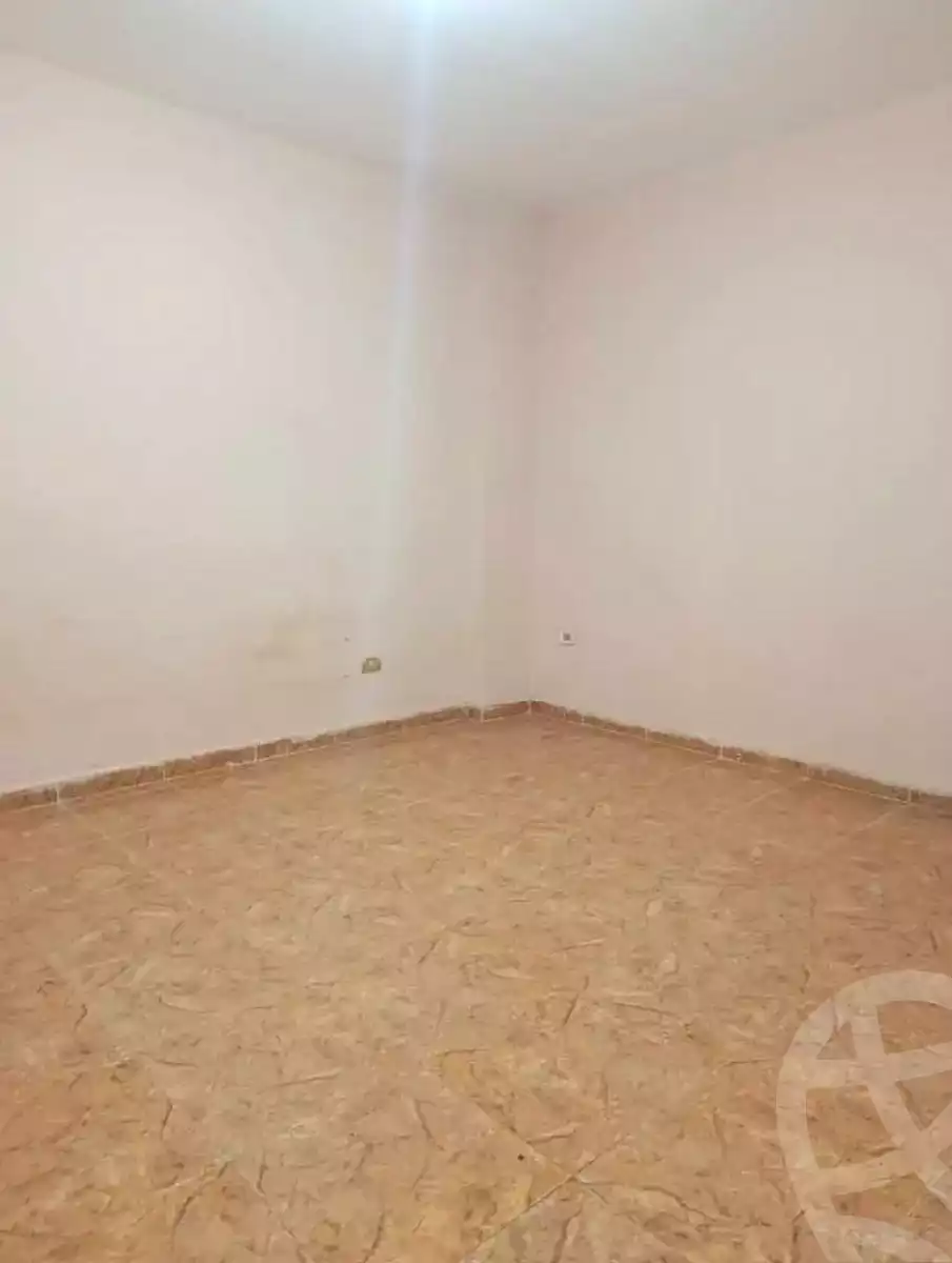 https://aqarmap.com.eg/ar/listing/6888454-for-rent-alexandria-lsywf-el-falki