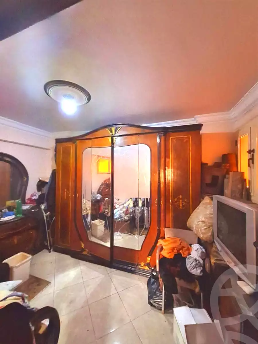 https://aqarmap.com.eg/ar/listing/6888746-for-sale-alexandria-alhadara-abou-el-ola-st