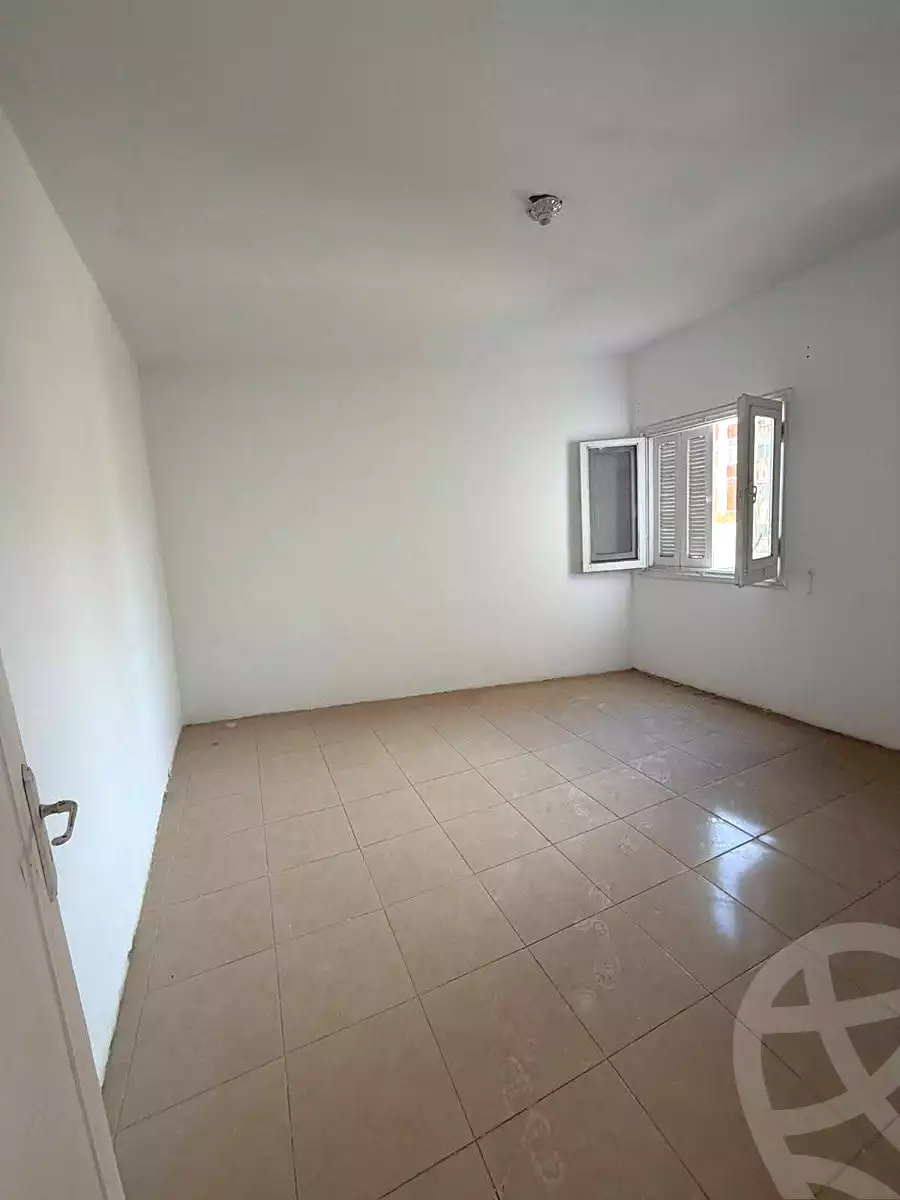 https://aqarmap.com.eg/en/listing/6889403-for-rent-alexandria-al-agamy-lbytsh