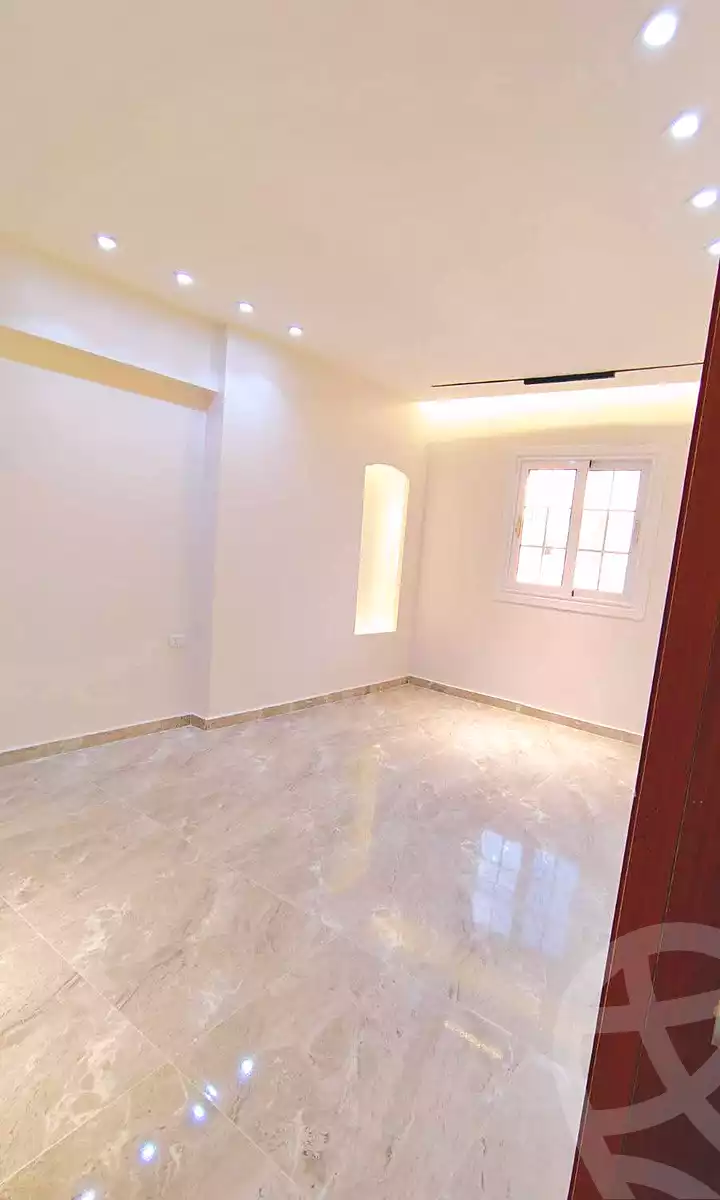 https://aqarmap.com.eg/ar/listing/6889467-for-sale-alexandria-al-agamy-el-hanouvel