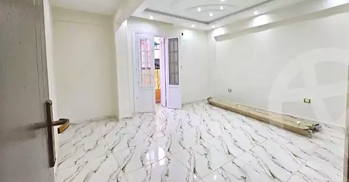 https://aqarmap.com.eg/en/listing/6889520-for-sale-alexandria-sydy-bshr-sydy-bshr-bhry-shr-mhmwd-l-yswy