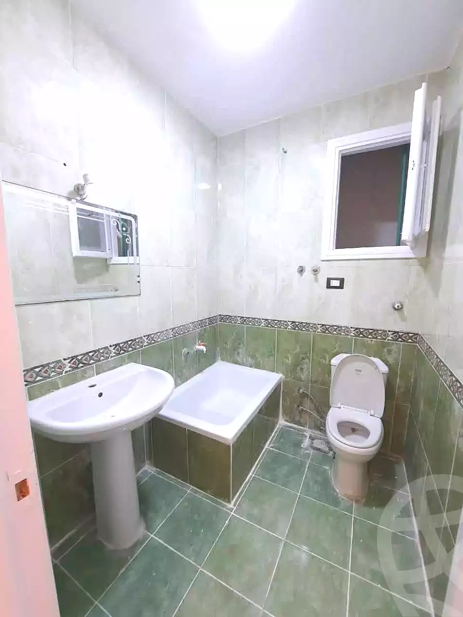 https://aqarmap.com.eg/en/listing/6889982-for-sale-alexandria-al-agamy-shataa-el-nakheel