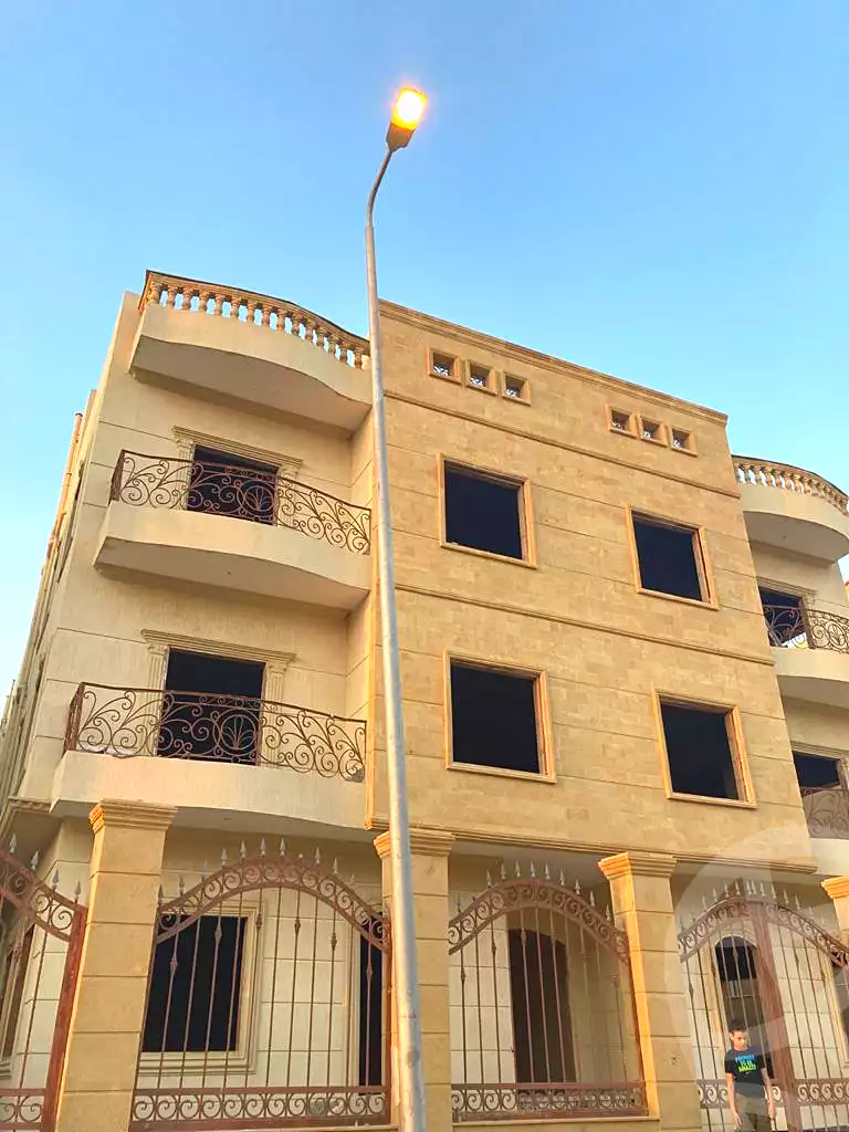 https://aqarmap.com.eg/ar/listing/6889991-for-rent-cairo-new-cairo-el-kornfol-el-kornfol-9