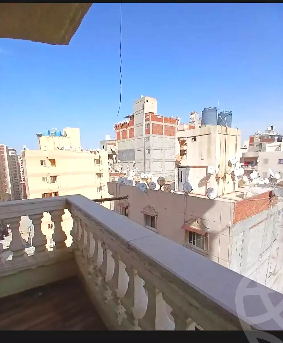 https://aqarmap.com.eg/en/listing/6890017-for-sale-alexandria-el-asafra-l-sfr-bhry