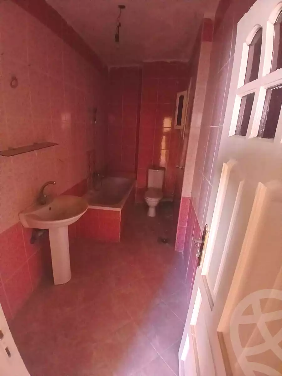 https://aqarmap.com.eg/ar/listing/6890046-for-sale-alexandria-al-agamy-lbytsh-al-samalehy-2-st