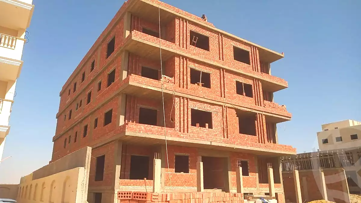 https://aqarmap.com.eg/en/listing/6890466-for-sale-cairo-new-cairo-bait-el-watan-first-neighborhood