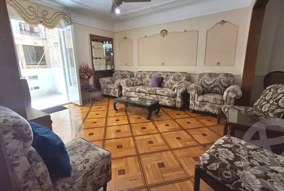 https://aqarmap.com.eg/ar/listing/6890493-for-rent-alexandria-roshdy