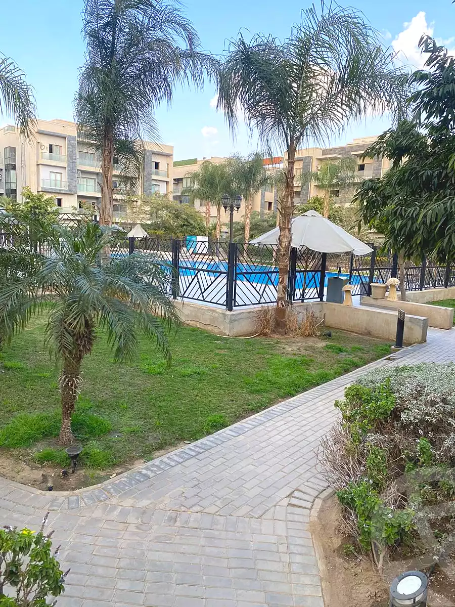 https://aqarmap.com.eg/en/listing/6890722-for-rent-cairo-new-cairo-compounds-galleria-moon-valley-compound-arabia