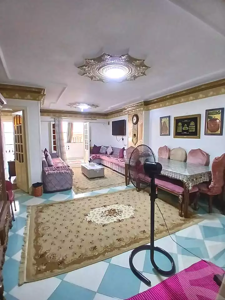 https://aqarmap.com.eg/ar/listing/6890806-for-sale-alexandria-miami-shr-jml-bd-lnsr