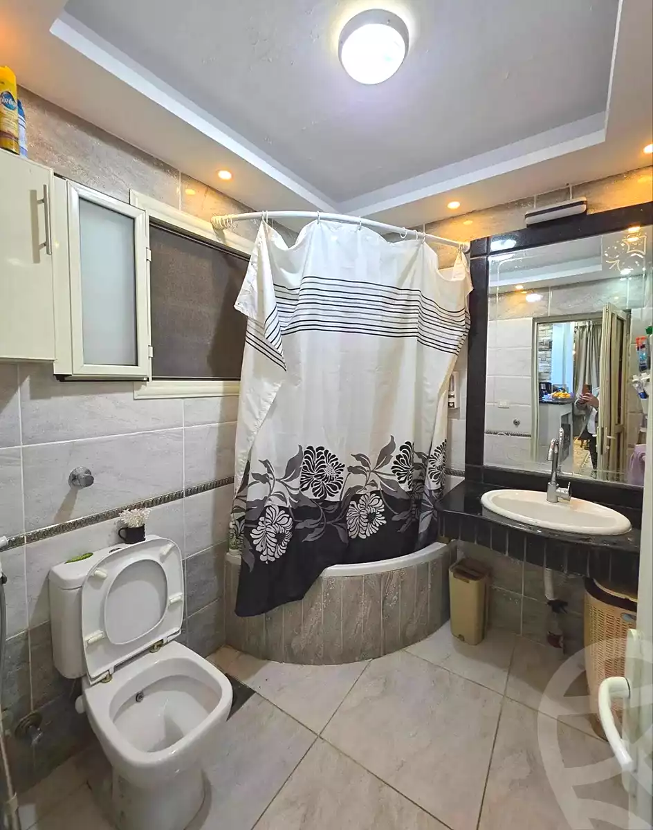 https://aqarmap.com.eg/ar/listing/6890885-for-sale-alexandria-sydy-bshr-sydy-bshr-bhry-sidi-beshr-mosque-st