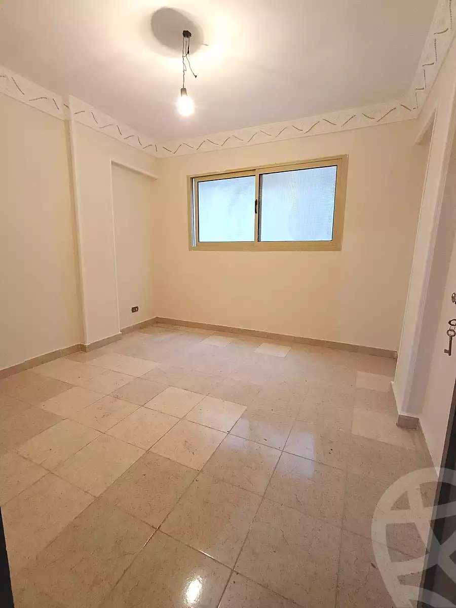 https://aqarmap.com.eg/ar/listing/6890973-for-sale-alexandria-lsywf-el-falki