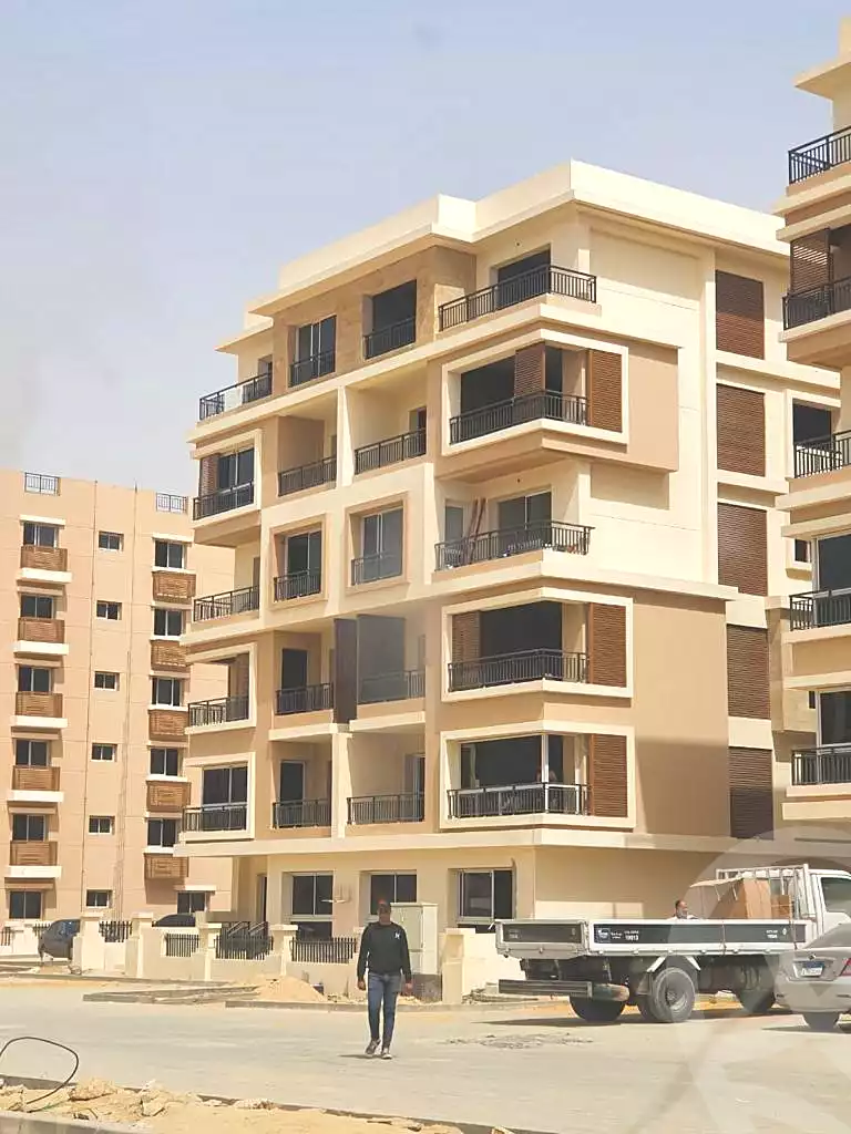https://aqarmap.com.eg/ar/listing/6891552-for-sale-cairo-new-cairo-compounds-sarai-esse-residence-sarai
