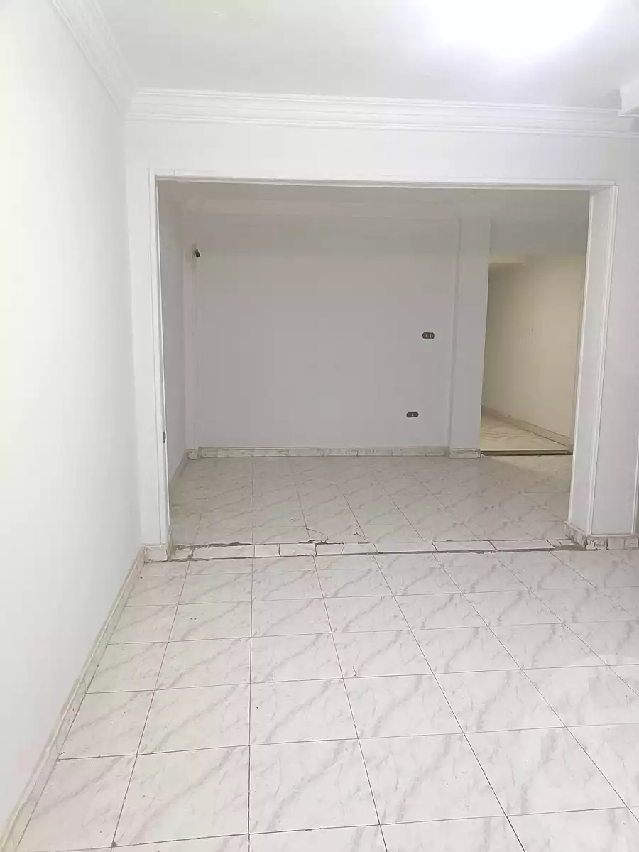https://aqarmap.com.eg/en/listing/6891997-for-rent-cairo-ain-shams-ahmed-esmat-st