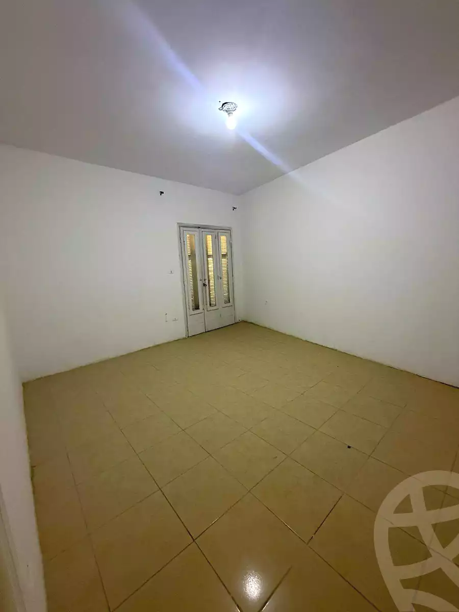 https://aqarmap.com.eg/ar/listing/6892208-for-rent-alexandria-al-agamy-lbytsh