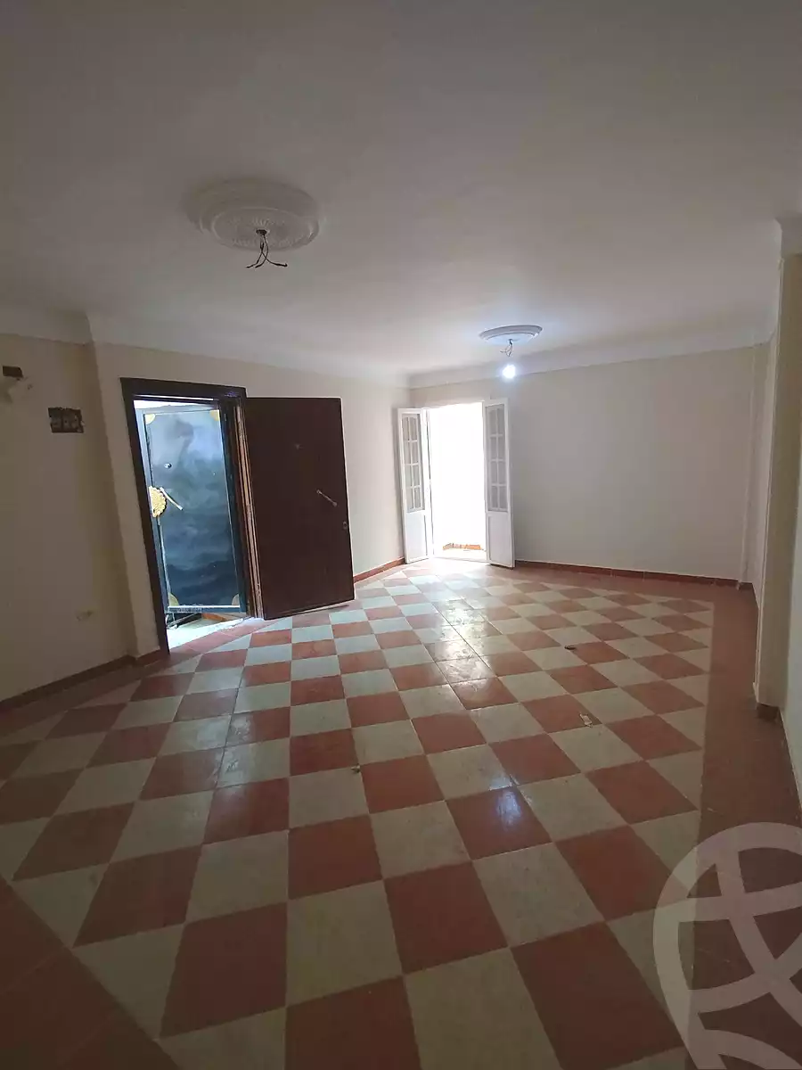 https://aqarmap.com.eg/en/listing/6892248-for-sale-alexandria-lsywf-el-falki