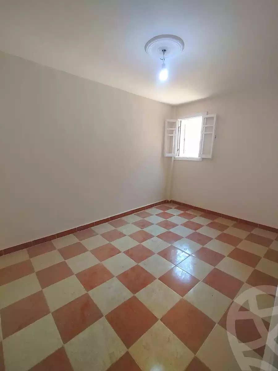 https://aqarmap.com.eg/en/listing/6892248-for-sale-alexandria-lsywf-el-falki