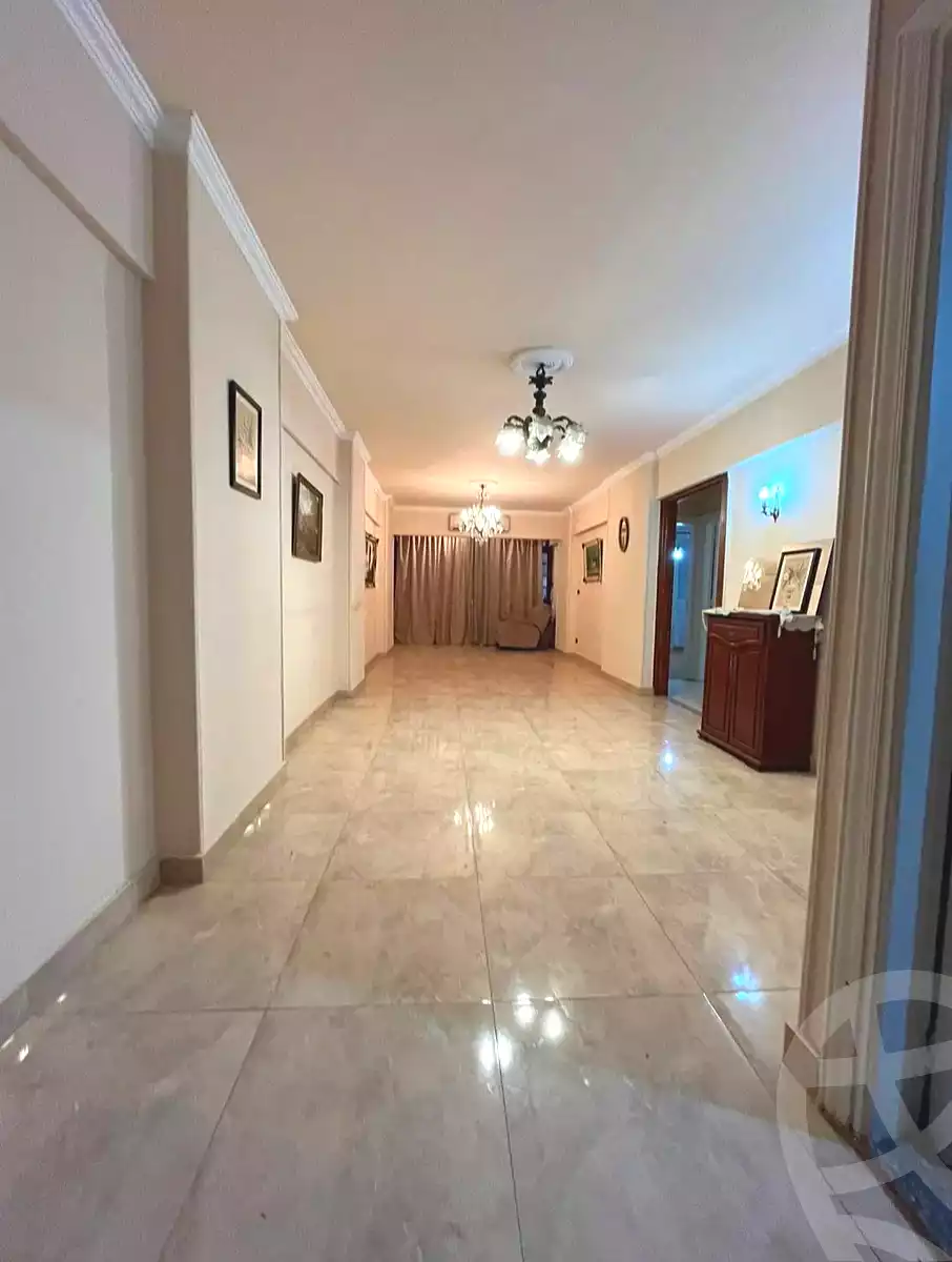https://aqarmap.com.eg/en/listing/6892418-for-rent-alexandria-ganaklis
