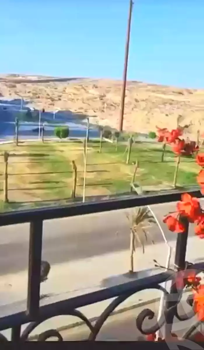 https://aqarmap.com.eg/ar/listing/6892430-for-sale-cairo-el-sheikh-zayed-city-el-hay-el-hady-ashaer-area-4-el-marwa-st