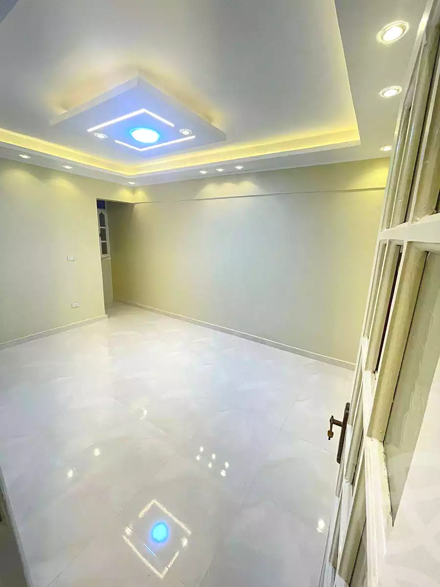 https://aqarmap.com.eg/en/listing/6893378-for-sale-alexandria-sydy-bshr-sydy-bshr-bhry-gamal-abd-el-nasir-st