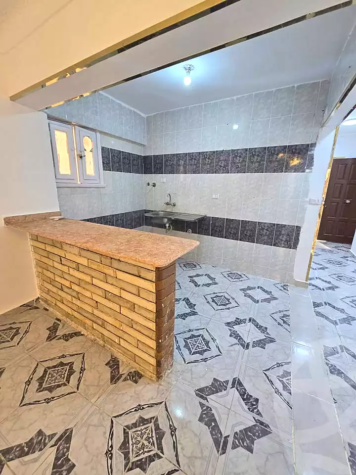 https://aqarmap.com.eg/ar/listing/6893456-for-sale-alexandria-al-agamy-shataa-el-nakheel-no-9-st