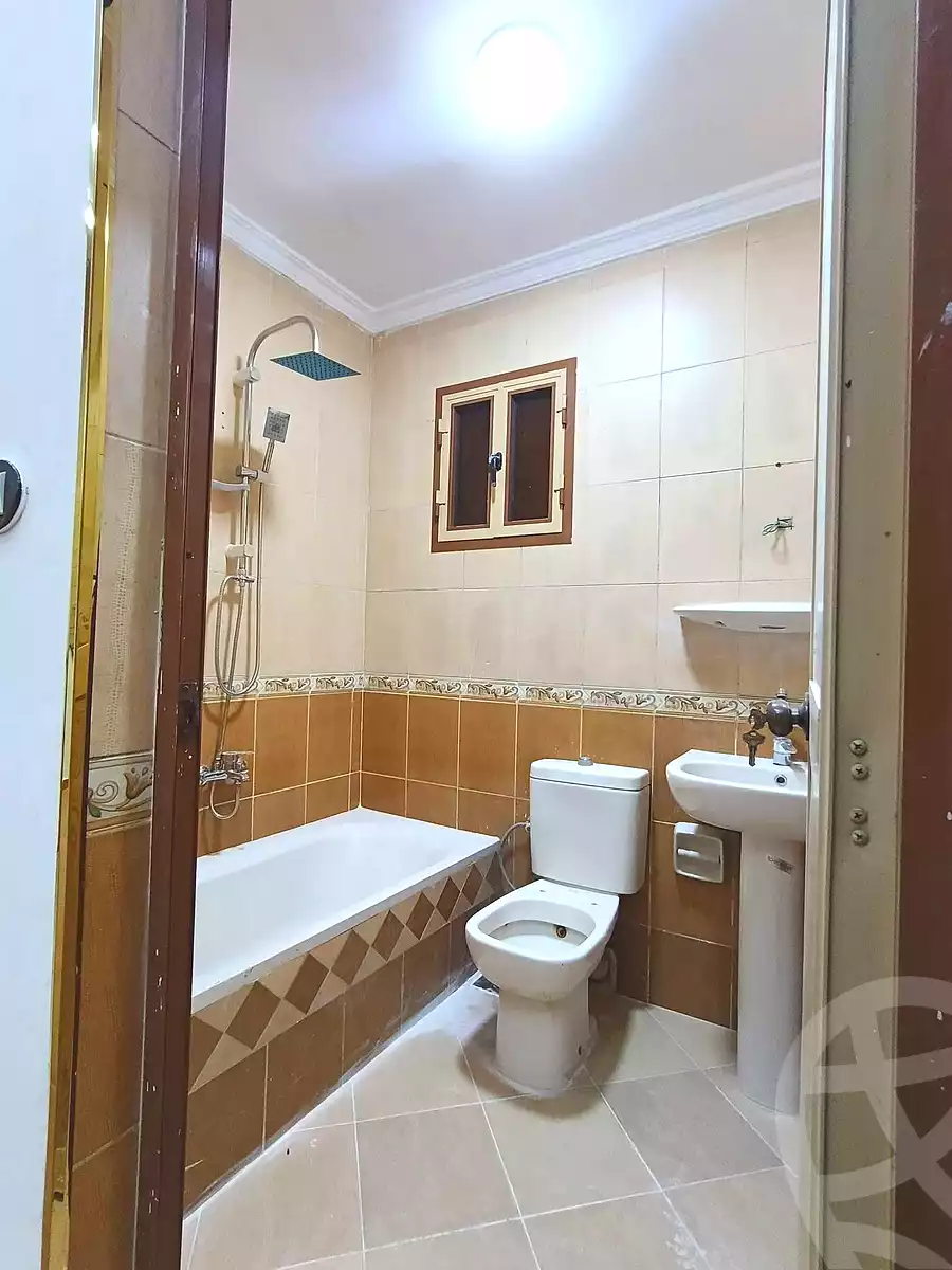 https://aqarmap.com.eg/en/listing/6893578-for-sale-alexandria-lsywf-el-falki
