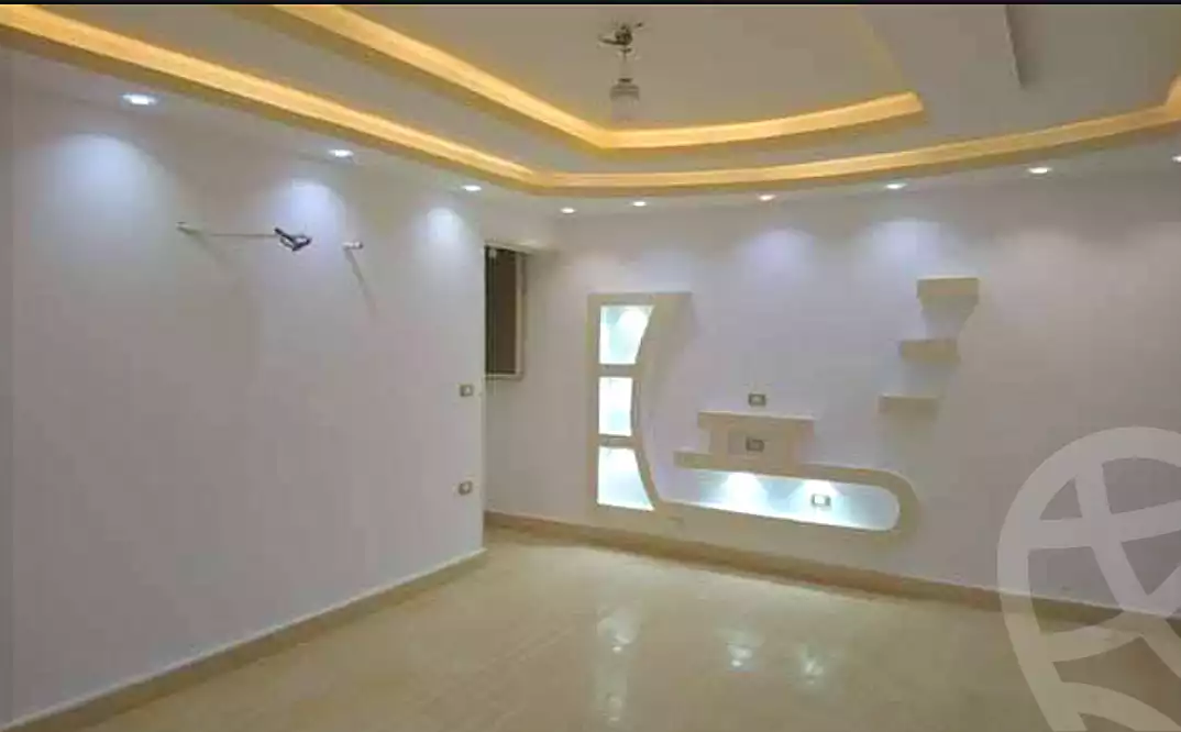 https://aqarmap.com.eg/ar/listing/6893599-for-rent-cairo-helwan-mostafa-fahmy-st