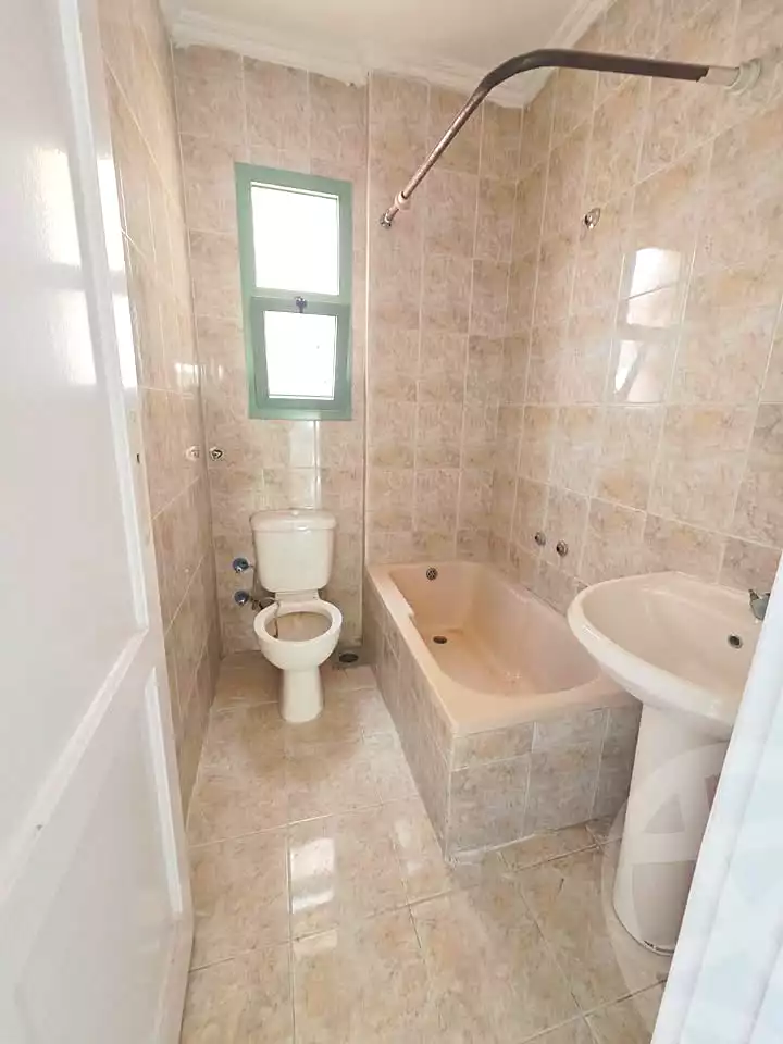 https://aqarmap.com.eg/ar/listing/6893851-for-sale-alexandria-al-agamy-shataa-el-nakheel-no-9-st