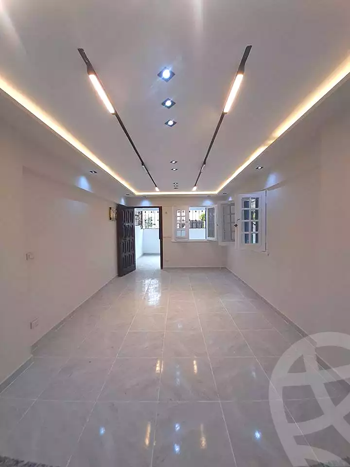 https://aqarmap.com.eg/ar/listing/6893899-for-sale-alexandria-al-agamy-shataa-el-nakheel