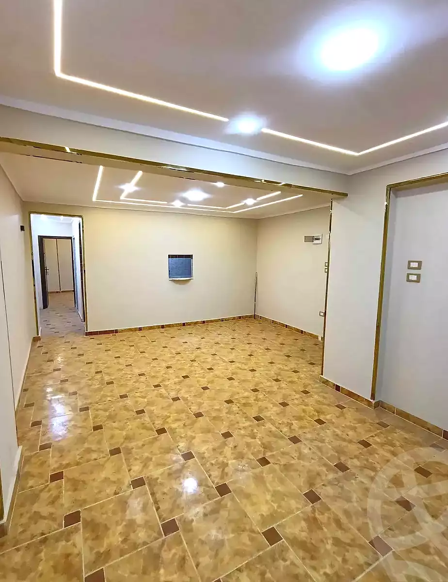 https://aqarmap.com.eg/ar/listing/6893950-for-sale-alexandria-lsywf-el-falki