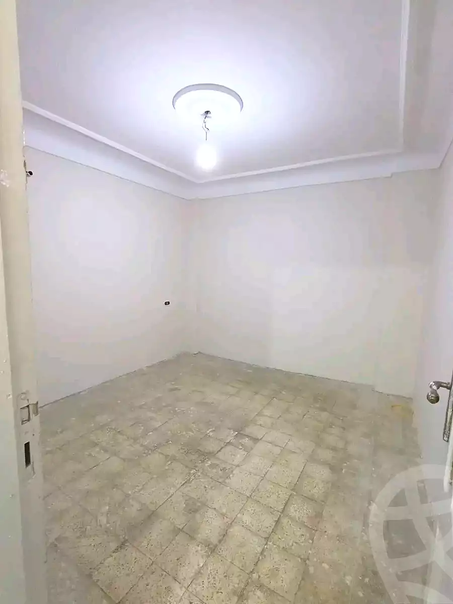 https://aqarmap.com.eg/ar/listing/6894297-for-sale-alexandria-lsywf-el-falki