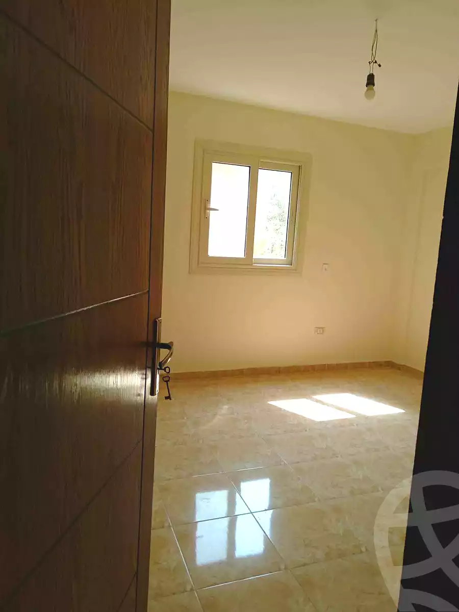 https://aqarmap.com.eg/ar/listing/6894316-for-rent-cairo-helwan-mostafa-fahmy-st