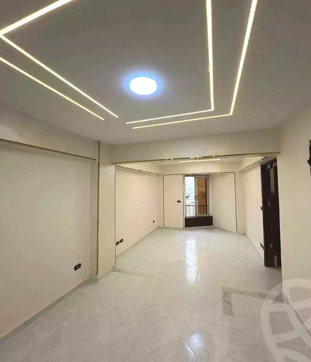 https://aqarmap.com.eg/en/listing/6894366-for-sale-alexandria-sydy-bshr-sydy-bshr-bhry-shr-khld-bn-lwlyd