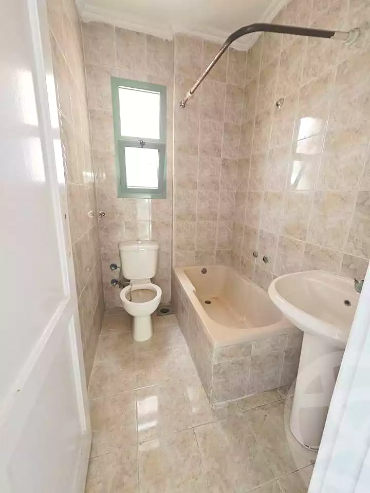 https://aqarmap.com.eg/en/listing/6894388-for-sale-alexandria-al-agamy-el-kilo-21