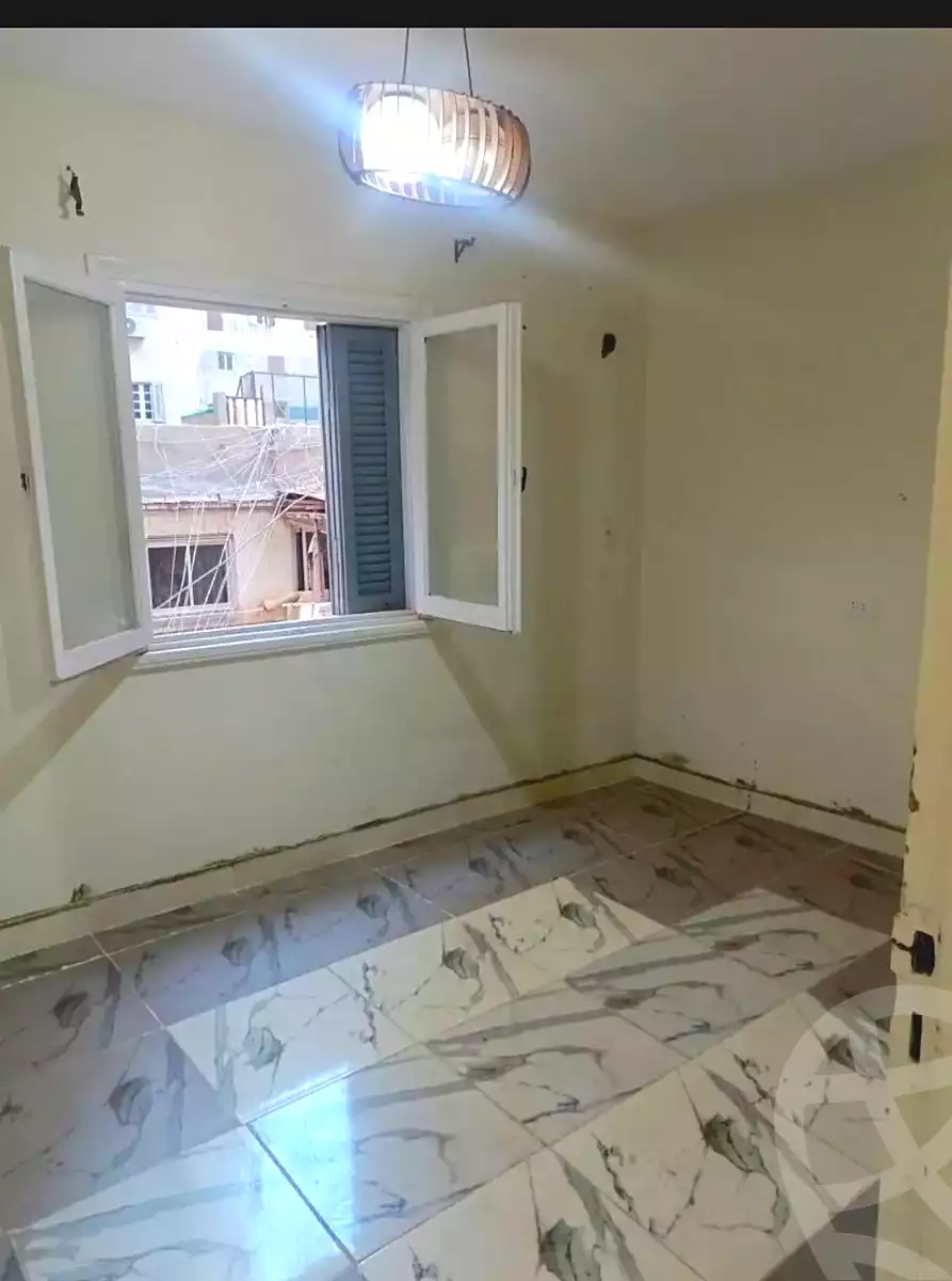 https://aqarmap.com.eg/ar/listing/6894541-for-sale-alexandria-el-mandara-shr-jml-bd-lnsr