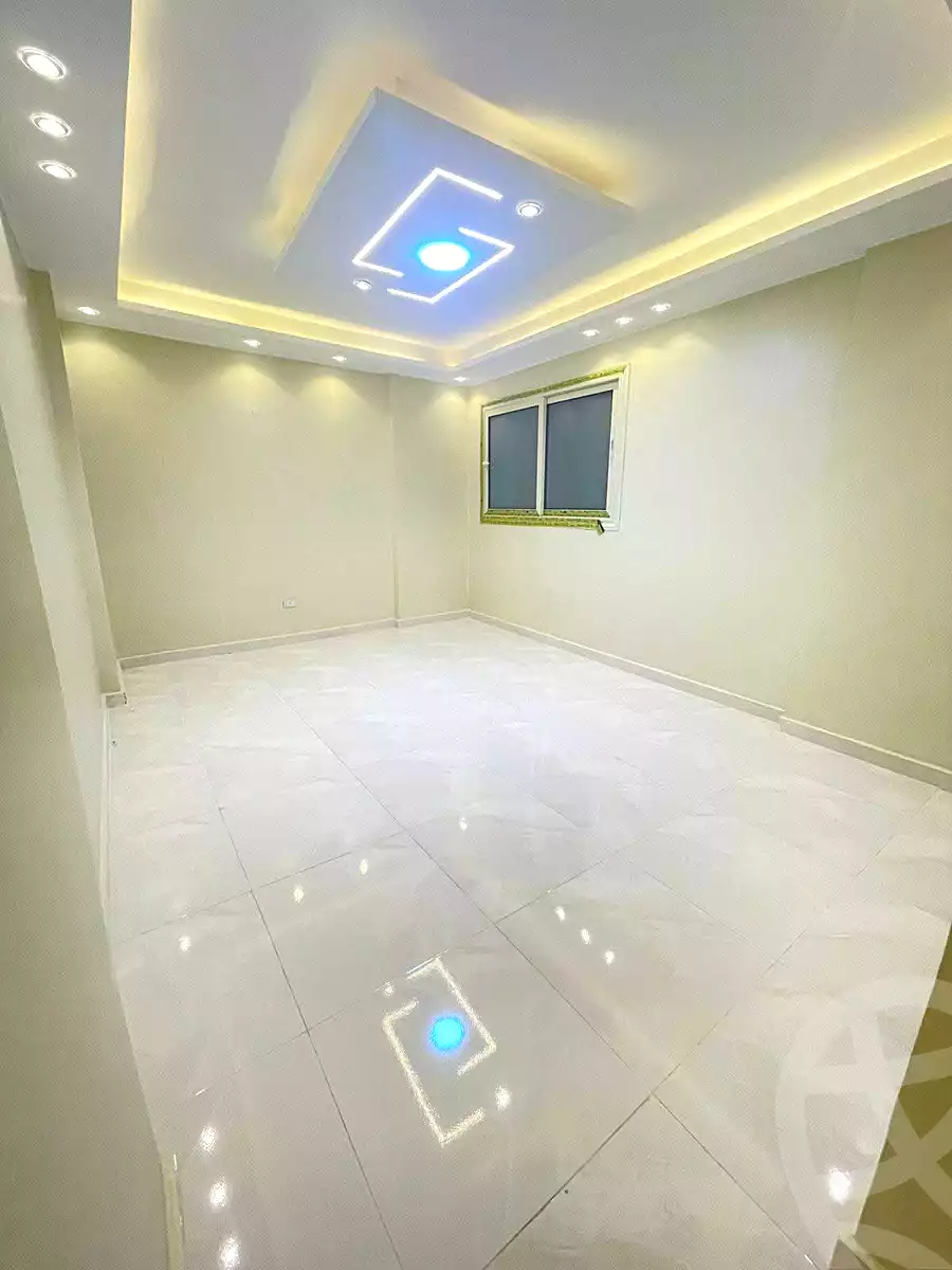 https://aqarmap.com.eg/ar/listing/6894723-for-sale-alexandria-sydy-bshr-sydy-bshr-bhry-gamal-abd-el-nasir-st