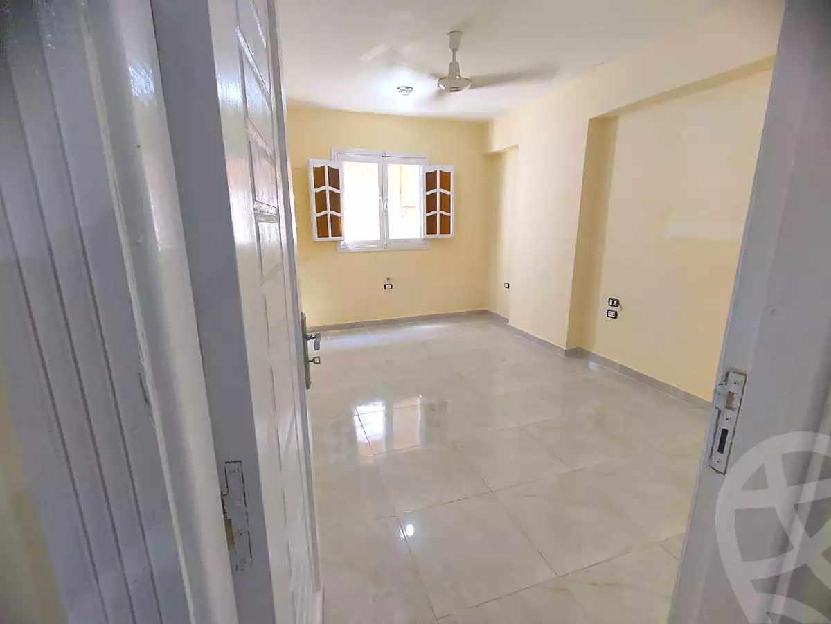https://aqarmap.com.eg/ar/listing/6894848-for-sale-cairo-ain-shams-ain-shams-el-sharkia