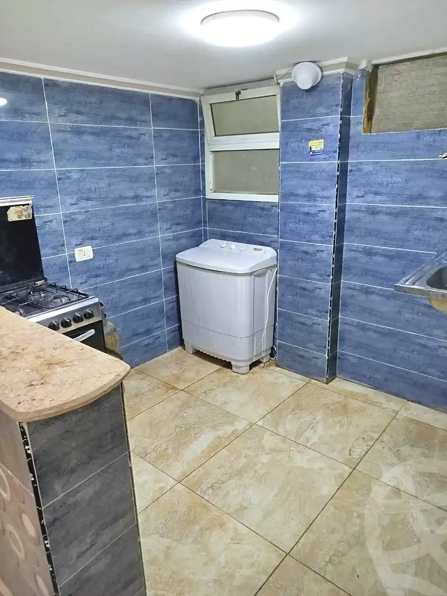 https://aqarmap.com.eg/ar/listing/6895456-for-sale-cairo-6th-of-october-el-ahyaa-neighborhood-2nd-divided-from-al-kafrawei-st