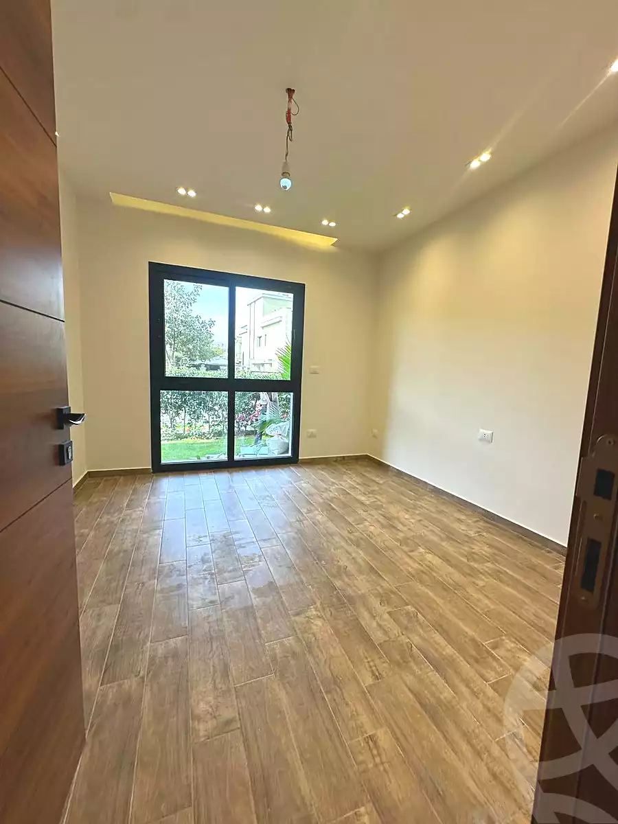 https://aqarmap.com.eg/ar/listing/6895705-for-rent-cairo-new-cairo-compounds-villette-kmbwnd-sky-kwndwz-swdyk-villette