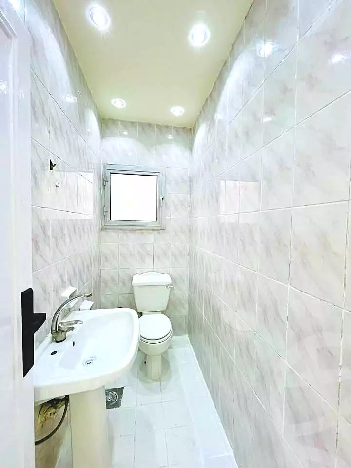 https://aqarmap.com.eg/ar/listing/6894700-for-sale-alexandria-al-agamy-shataa-el-nakheel