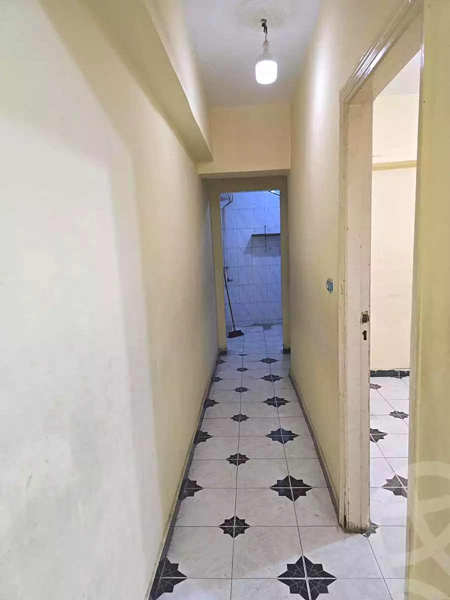 https://aqarmap.com.eg/ar/listing/6896849-for-rent-alexandria-moharram-bey-el-rasafa-st