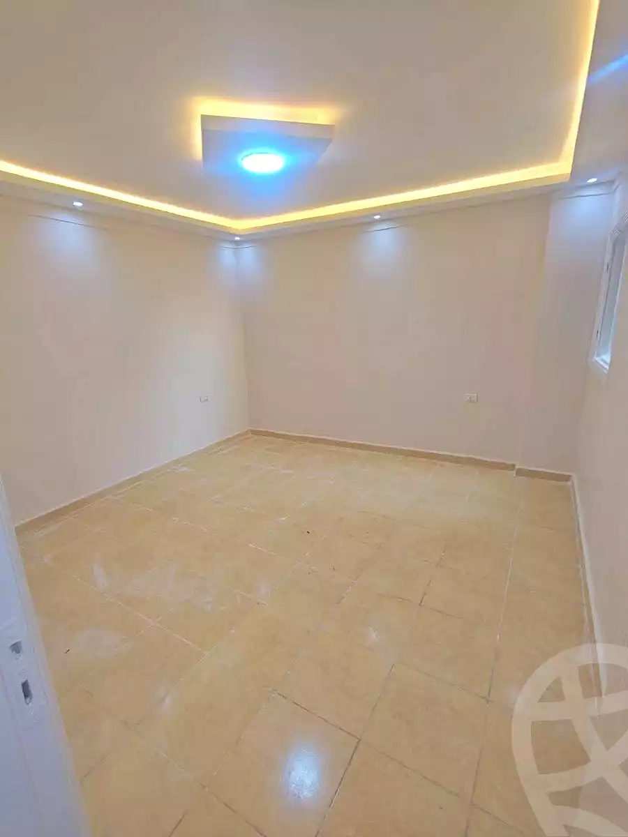 https://aqarmap.com.eg/ar/listing/6895123-for-sale-alexandria-al-agamy-el-hanouvel