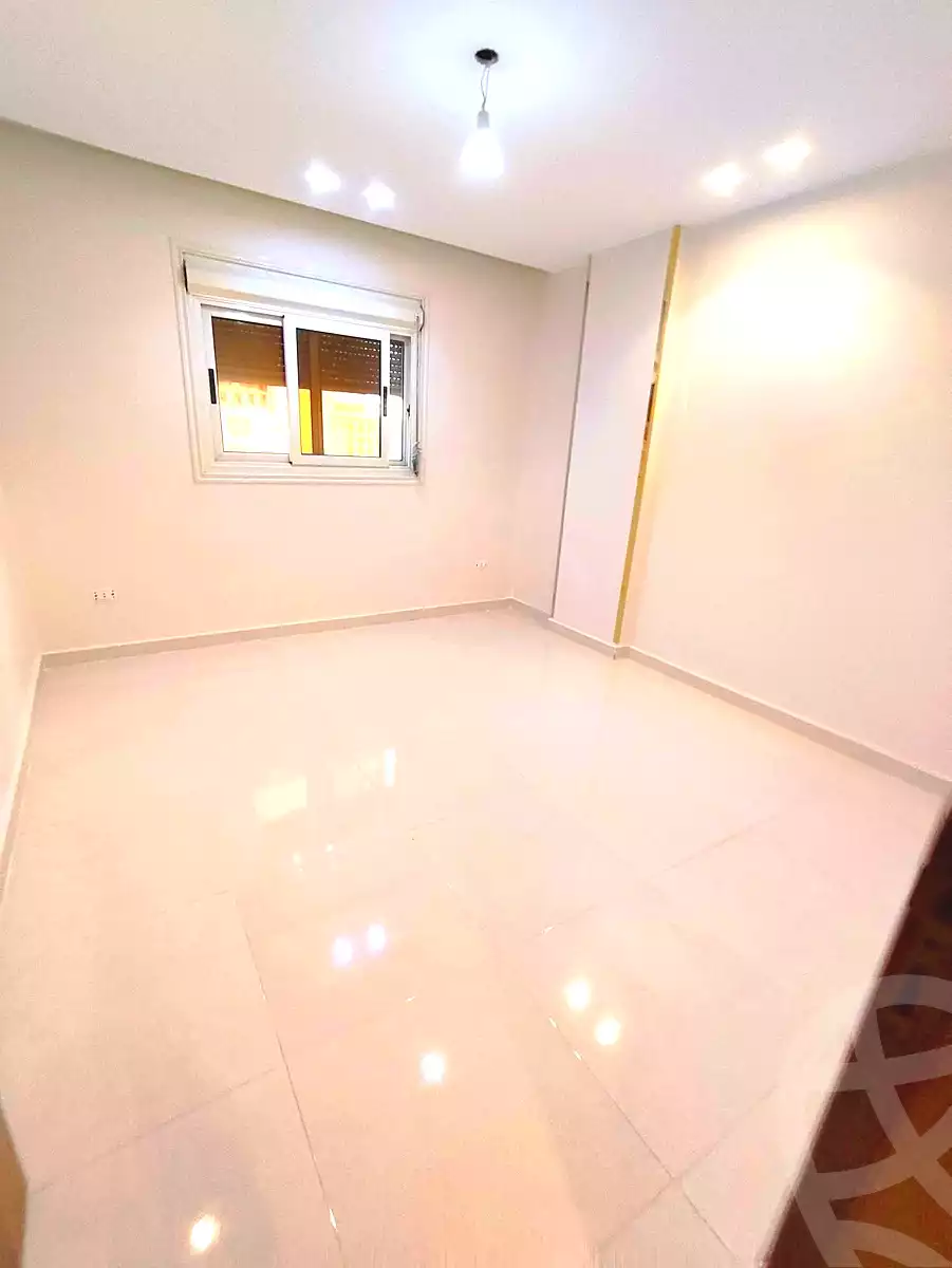 https://aqarmap.com.eg/ar/listing/6897515-for-sale-alexandria-el-asafra-l-sfr-bhry