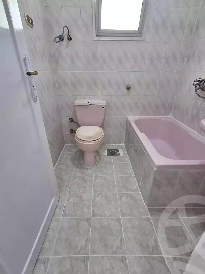 https://aqarmap.com.eg/en/listing/6897706-for-sale-alexandria-al-agamy-shataa-el-nakheel