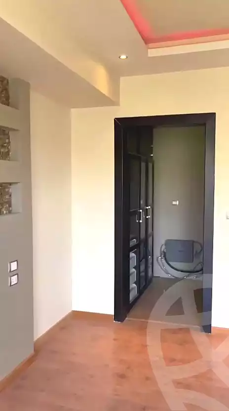 فيلا بـ٤ غرف نوم في ايست تاون، صورة ٥ من ١١