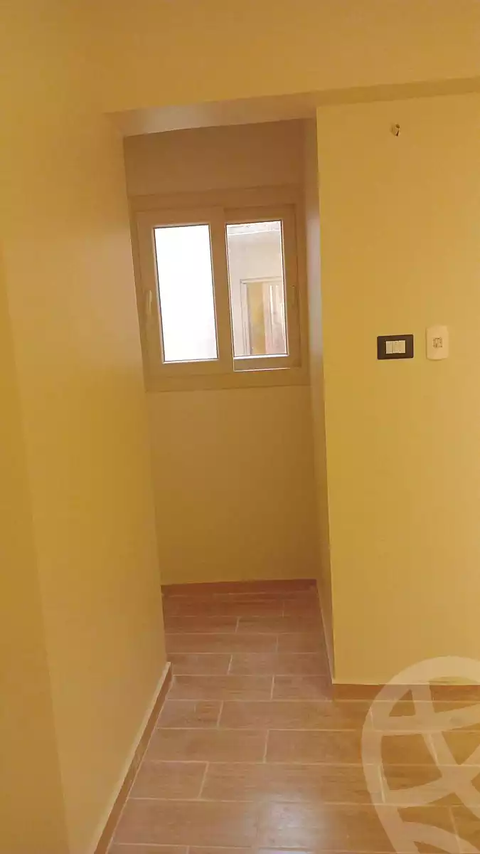 https://aqarmap.com.eg/ar/listing/6898290-for-sale-alexandria-al-agamy-bw-ywsf