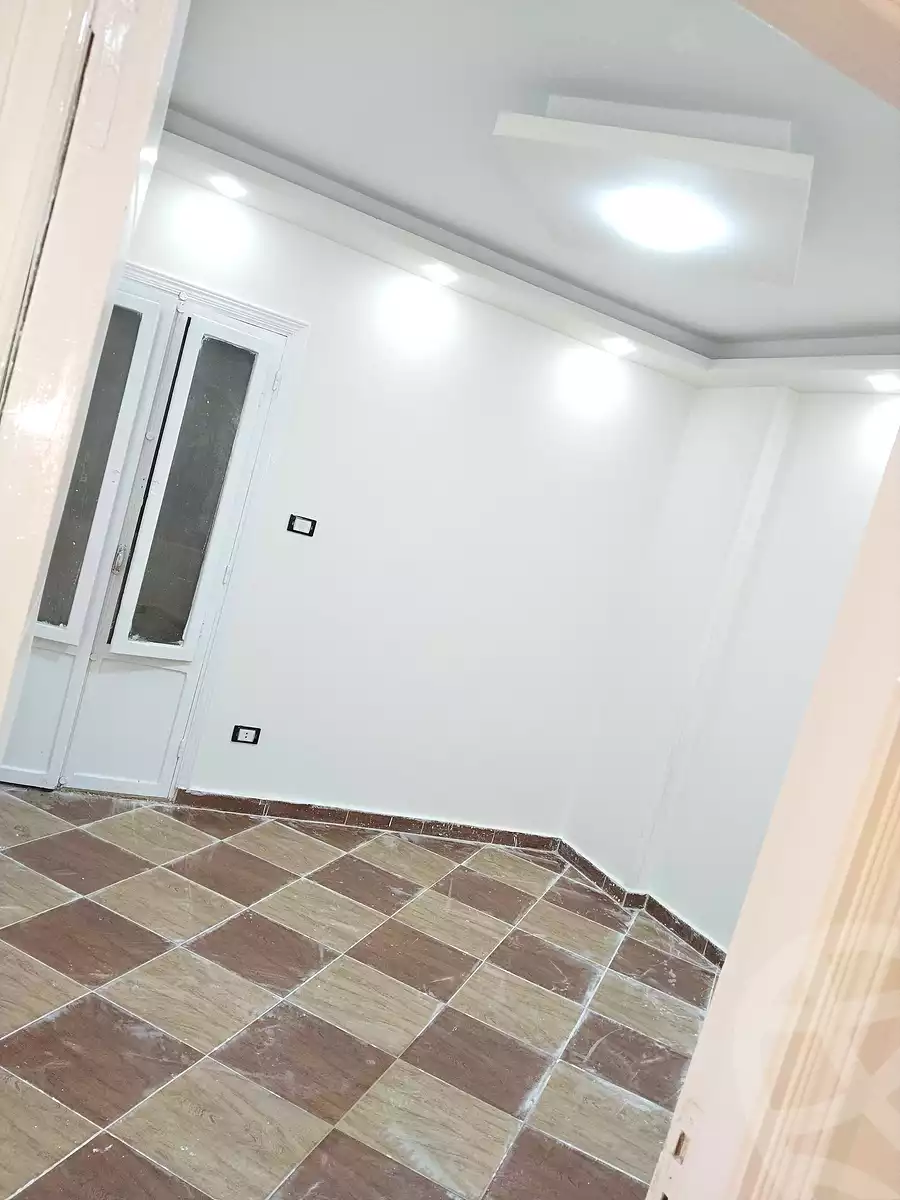 https://aqarmap.com.eg/ar/listing/6898310-for-sale-alexandria-al-agamy-el-hanouvel-al-haded-we-al-soulb-st